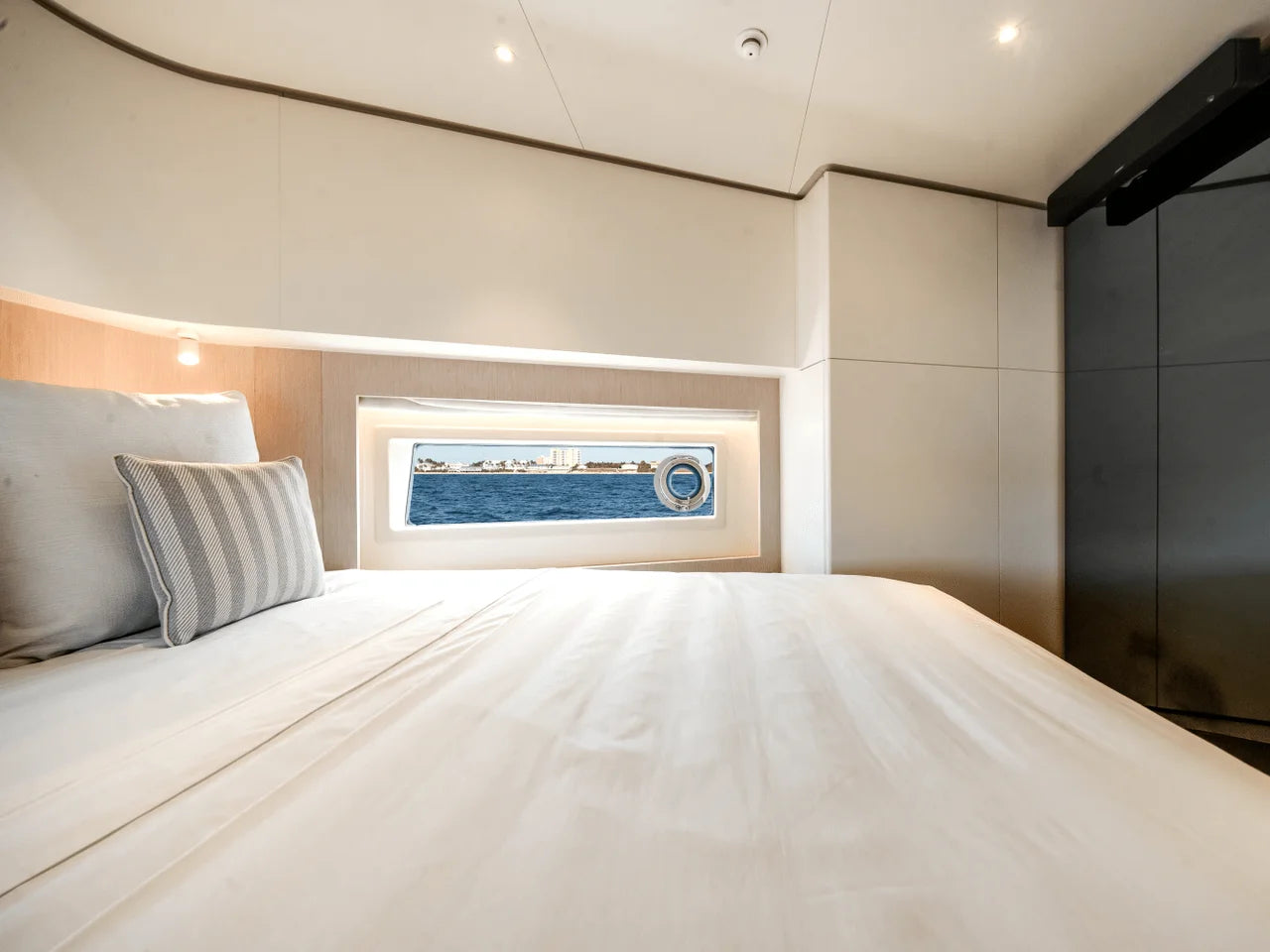 2025 Azimut Seadeck 6 60.0 feet, Clearwater, Florida #53