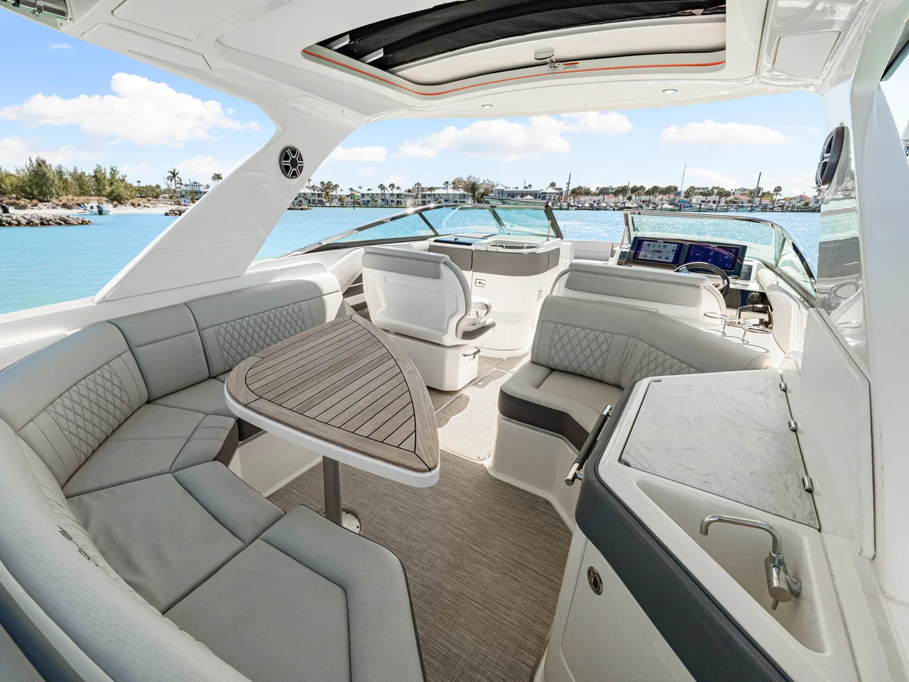 2026 Sea Ray SLX 310 Outboard 31.0 feet, Clearwater, Florida #19