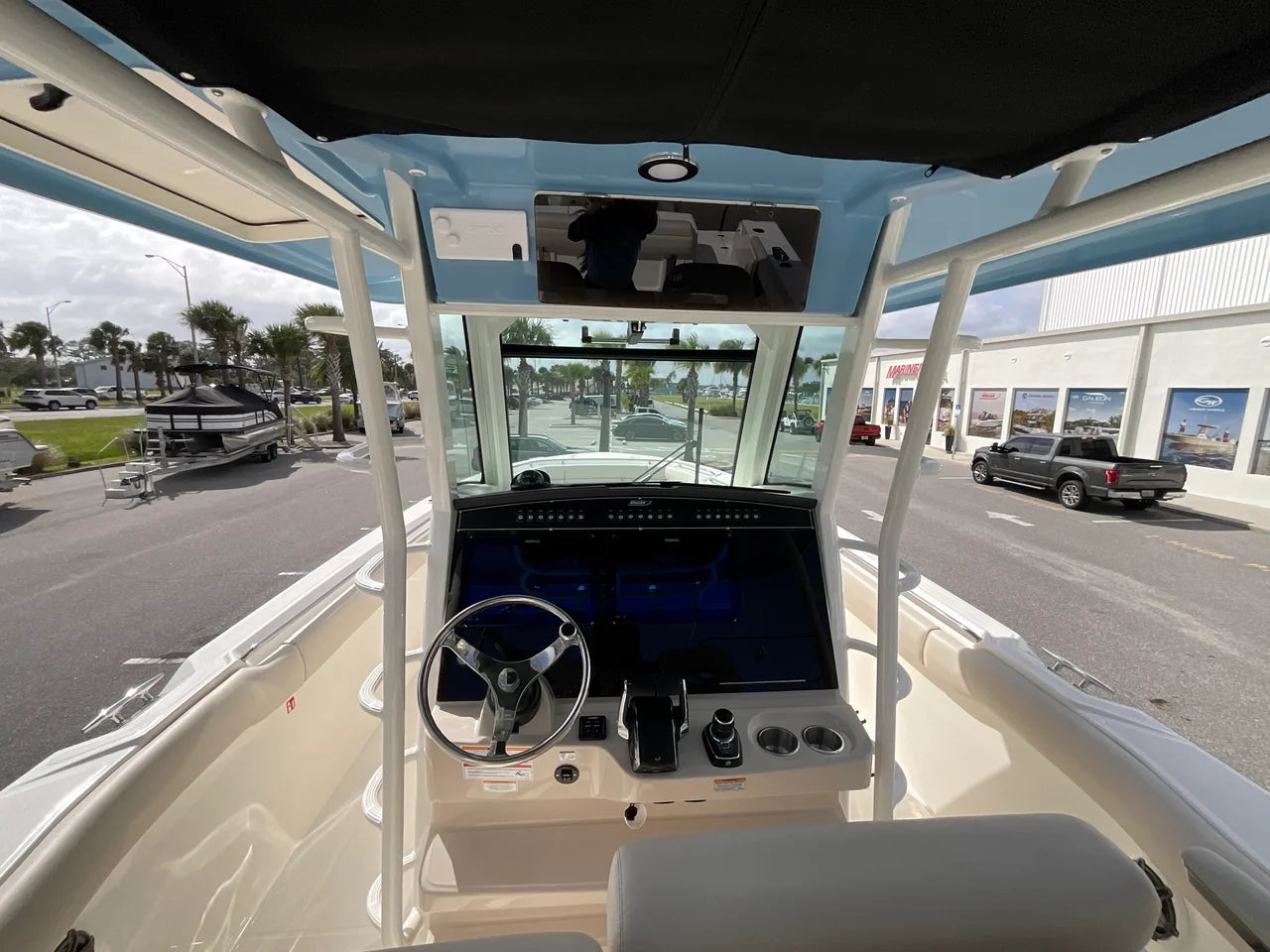 2026 Boston Whaler 330 Outrage 33.0 feet, Clearwater, Florida #14