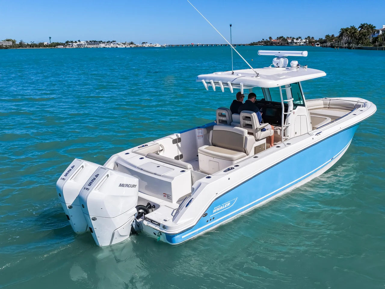 2026 Boston Whaler 330 Outrage 33.0 feet, Clearwater, Florida #6