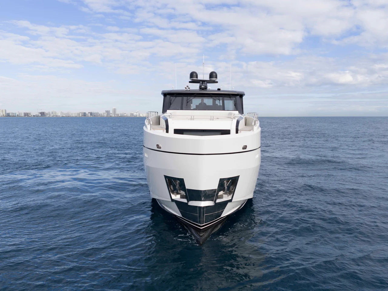 2027 Ocean Alexander 30R 98.0 feet, Clearwater, Florida #2