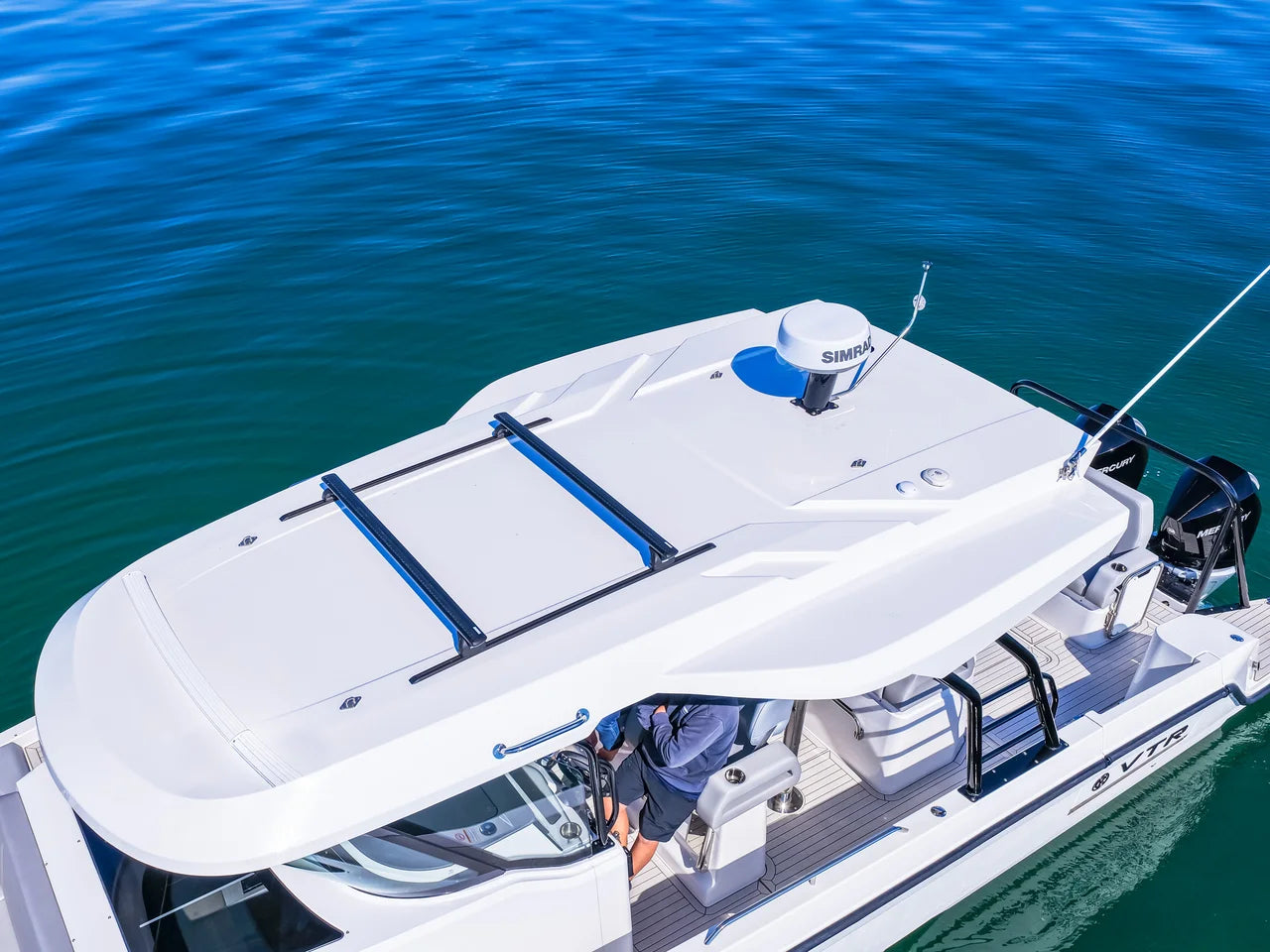 2026 Cruisers Yachts 38 VTR 38.0 feet, Clearwater, Florida #24