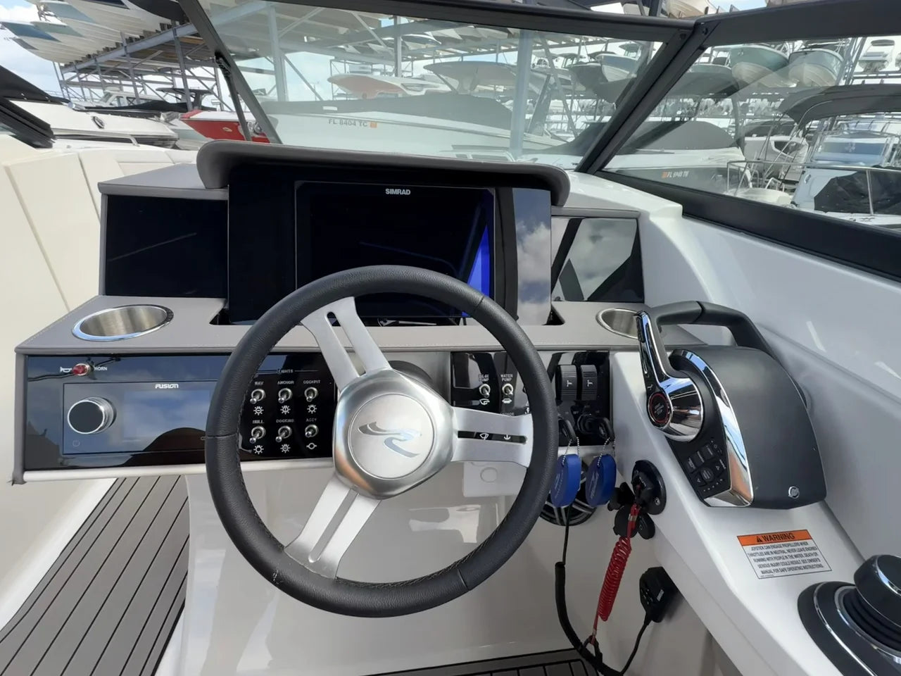 2026 Sea Ray SDX 290 Outboard 29.0 feet, Clearwater, Florida #9