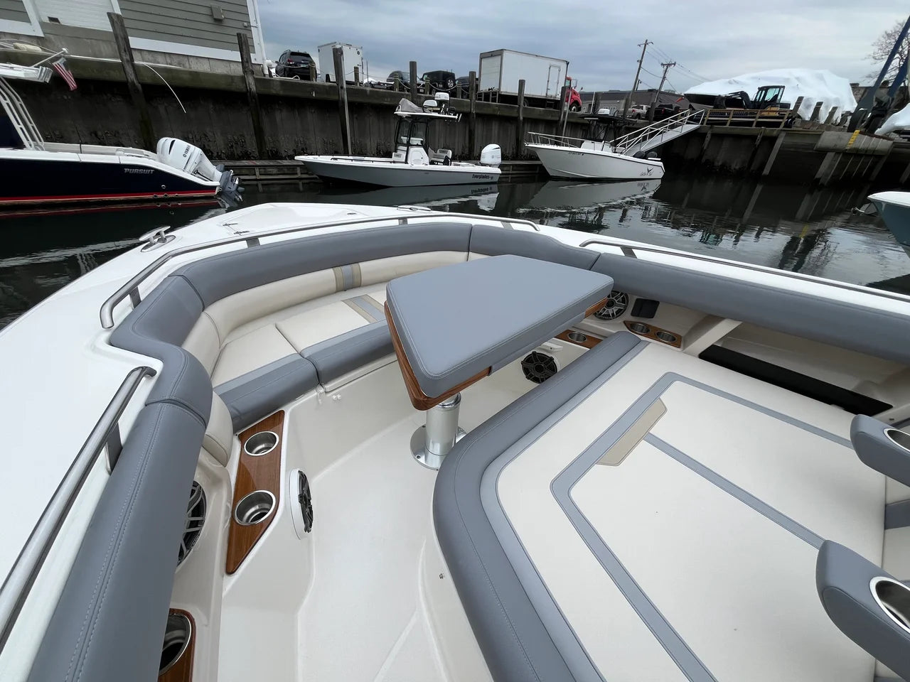 2026 Boston Whaler 350 Realm 35.0 feet, Clearwater, Florida #45