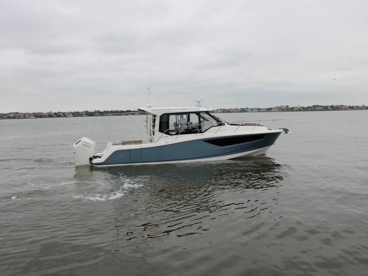 2025 Boston Whaler 365 Conquest 36.0 feet, Clearwater, Florida #12