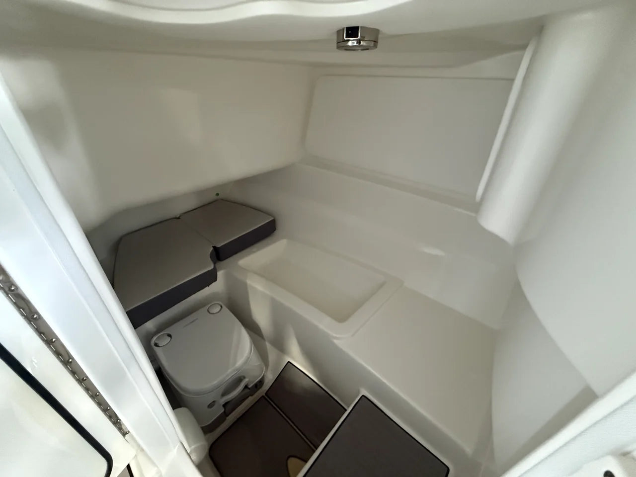 2026 Sea Ray SDX 230 Outboard 23.0 feet, Clearwater, Florida #15