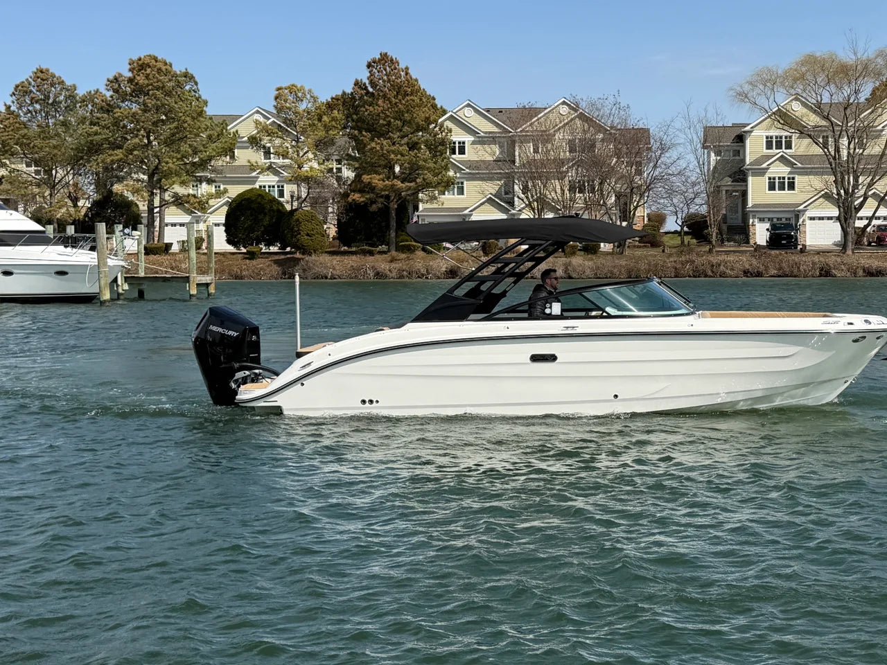 2026 Sea Ray SDX 270 Outboard 27.0 feet, Clearwater, Florida #1