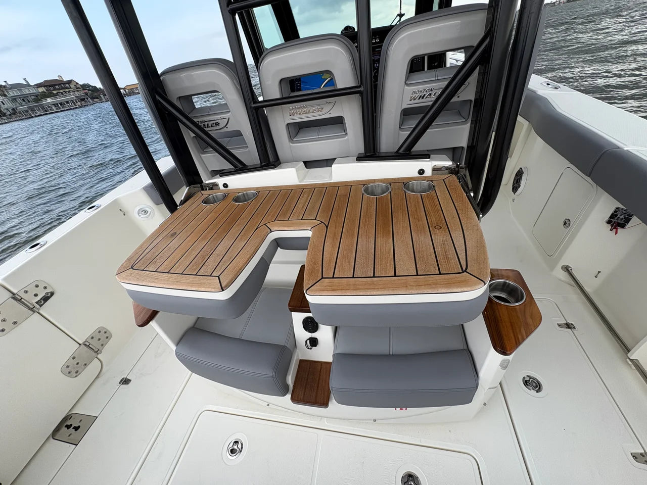 2026 Boston Whaler 360 Outrage 36.0 feet, Clearwater, Florida #17