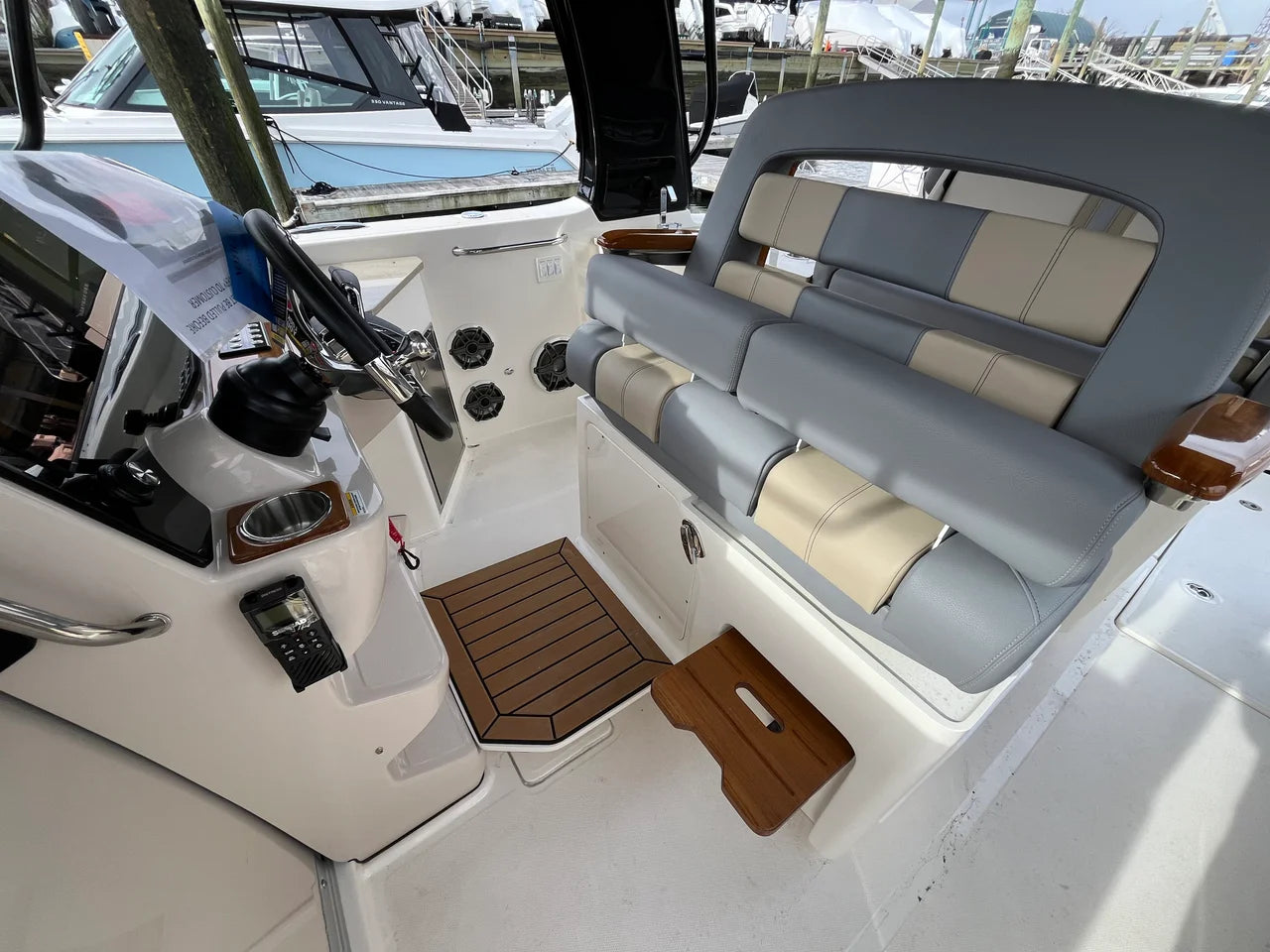 2026 Boston Whaler 350 Realm 35.0 feet, Clearwater, Florida #36