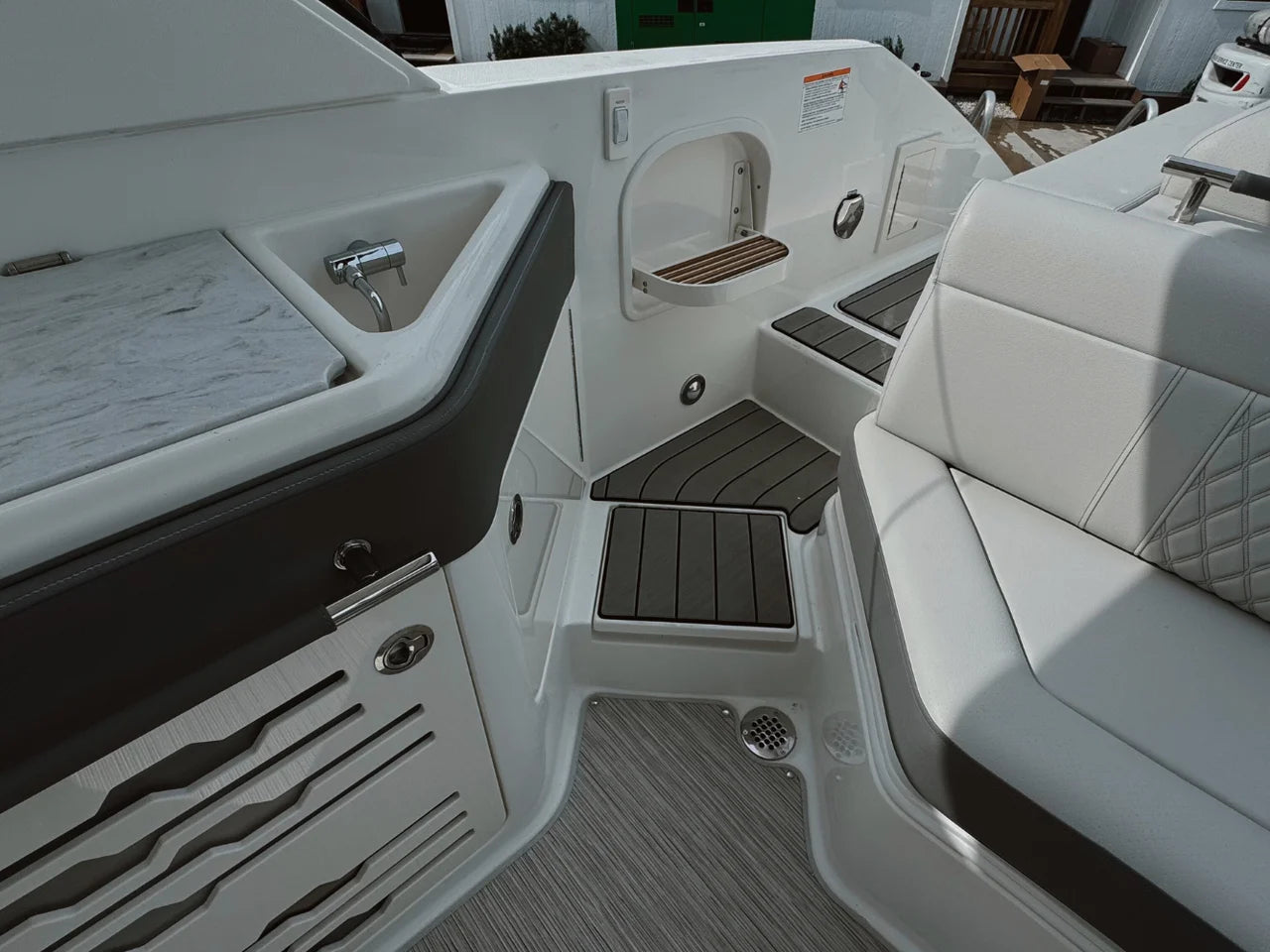 2026 Sea Ray SLX 310 Outboard 31.0 feet, Clearwater, Florida #5