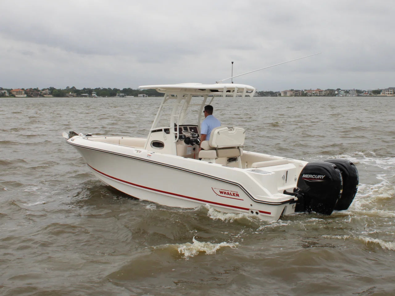 2026 Boston Whaler 230 Outrage 23.0 feet, Clearwater, Florida #12