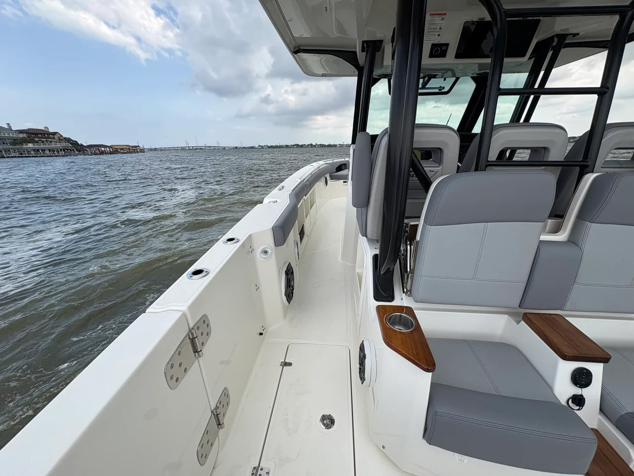 2026 Boston Whaler 360 Outrage 36.0 feet, Clearwater, Florida #22