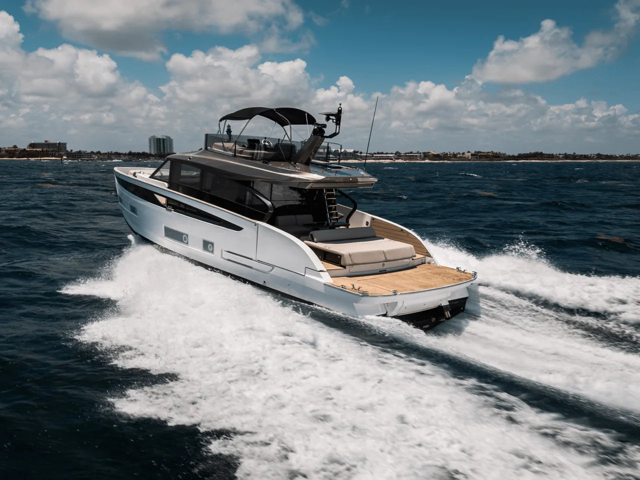 2025 Azimut Seadeck 6 60.0 feet, Clearwater, Florida #7