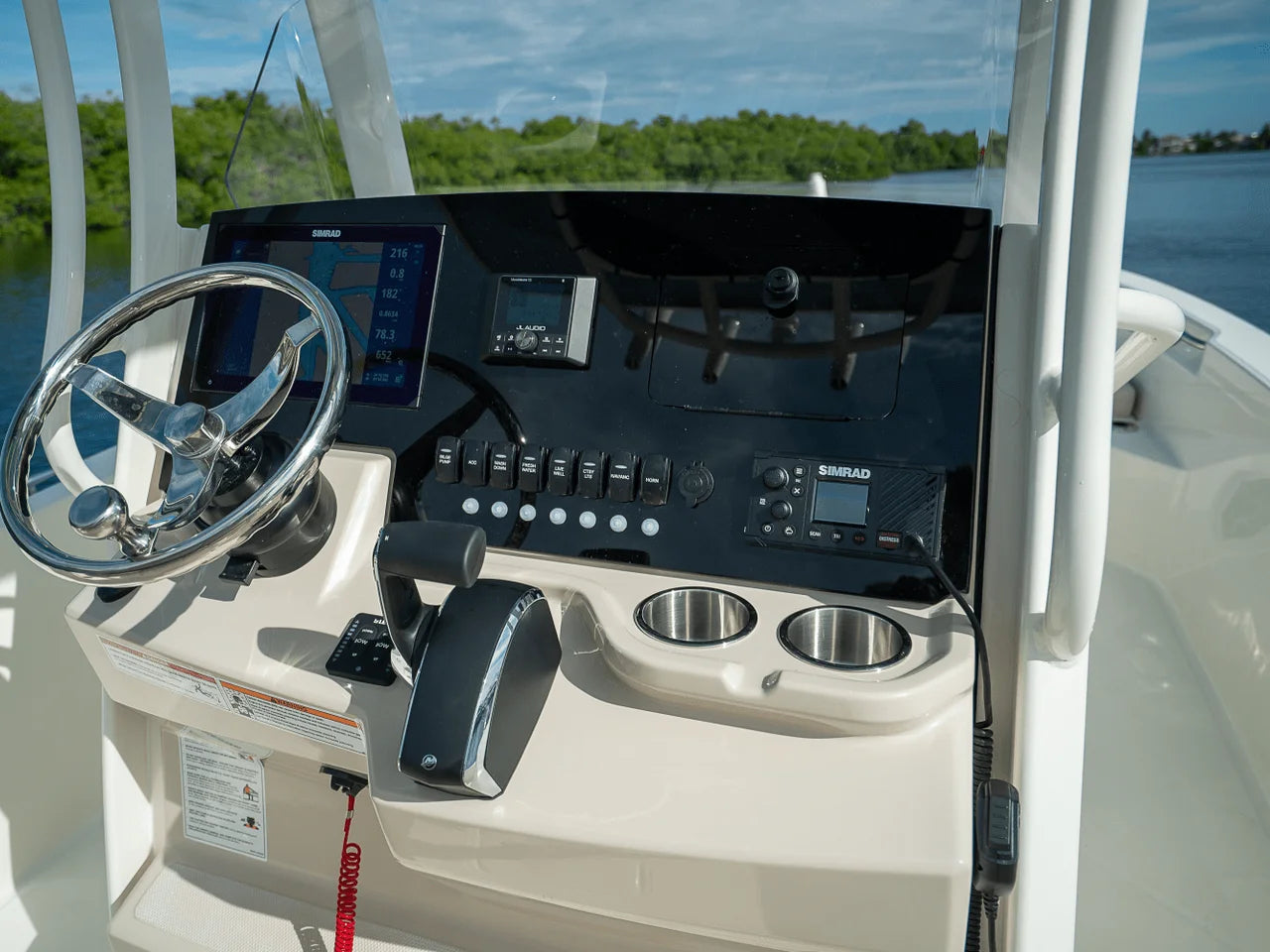 2026 Boston Whaler 250 Dauntless 25.0 feet, Clearwater, Florida #12