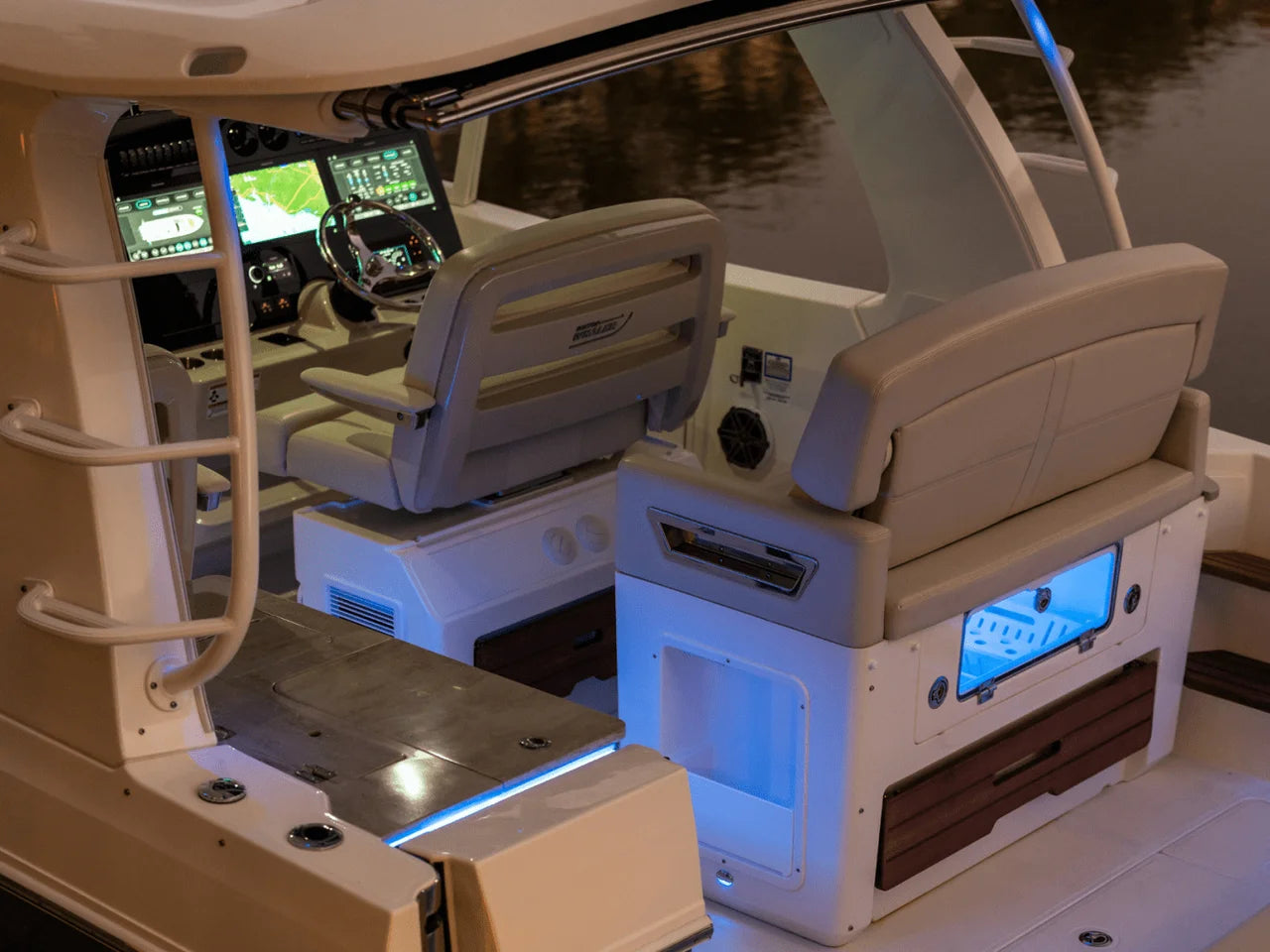 2026 Boston Whaler 380 Realm 38.0 feet, Clearwater, Florida #60