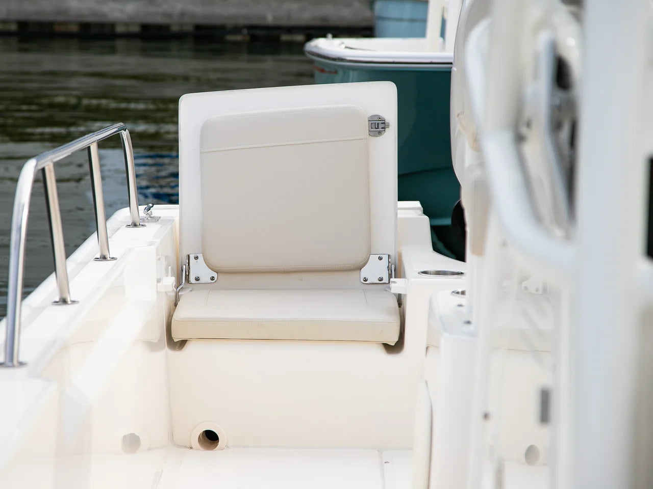 2026 Boston Whaler 210 Montauk 21.0 feet, Clearwater, Florida #7