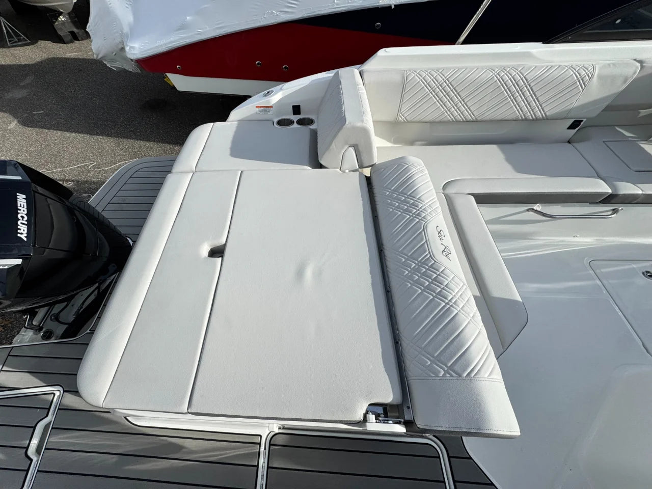 2026 Sea Ray SDX 230 Outboard 23.0 feet, Clearwater, Florida #9