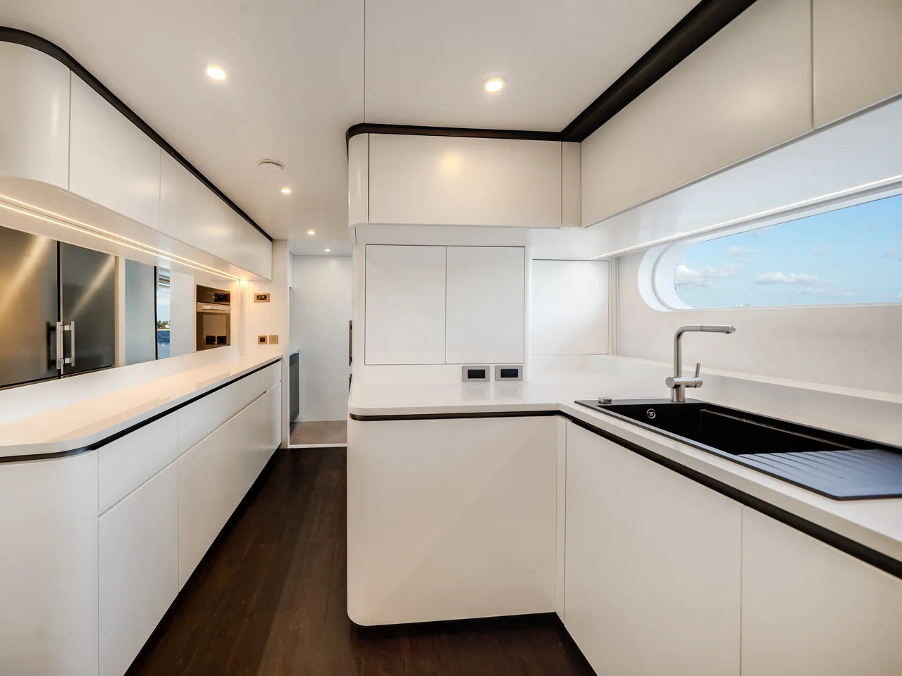 2026 Azimut Magellano 30M 95.0 feet, Clearwater, Florida #88