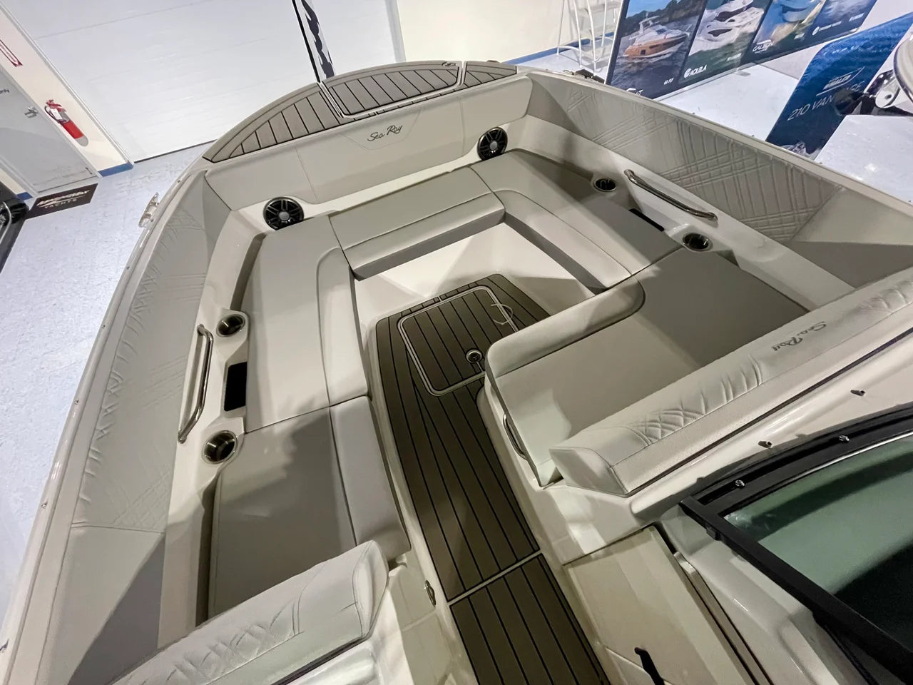 2026 Sea Ray SDX 270 Outboard 27.0 feet, Clearwater, Florida #15