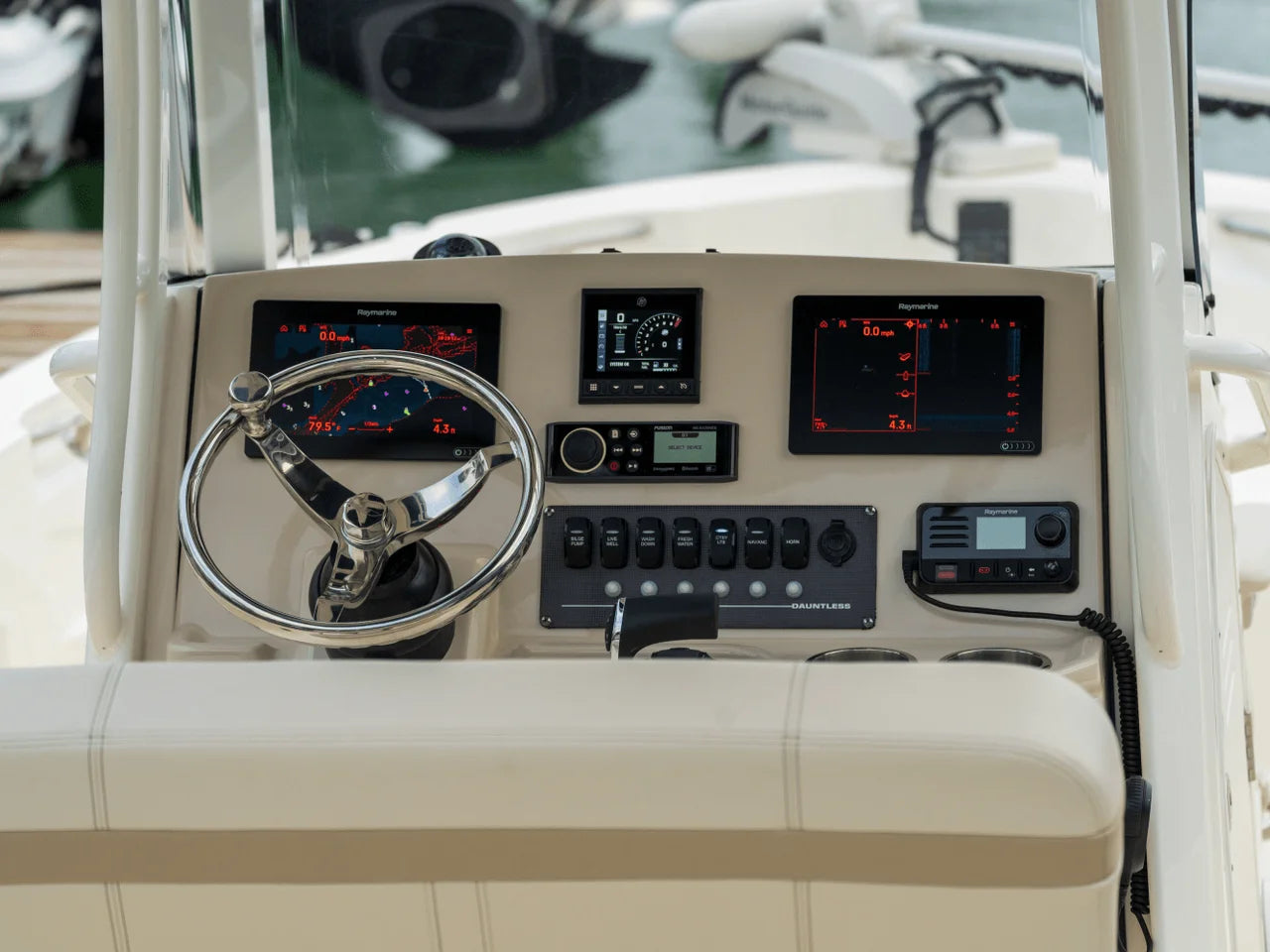 2026 Boston Whaler 220 Dauntless 22.0 feet, Clearwater, Florida #32
