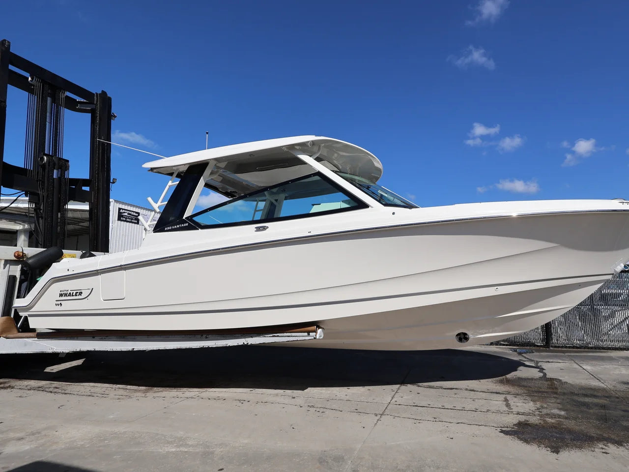 2026 Boston Whaler 330 Vantage 33.0 feet, Clearwater, Florida #1