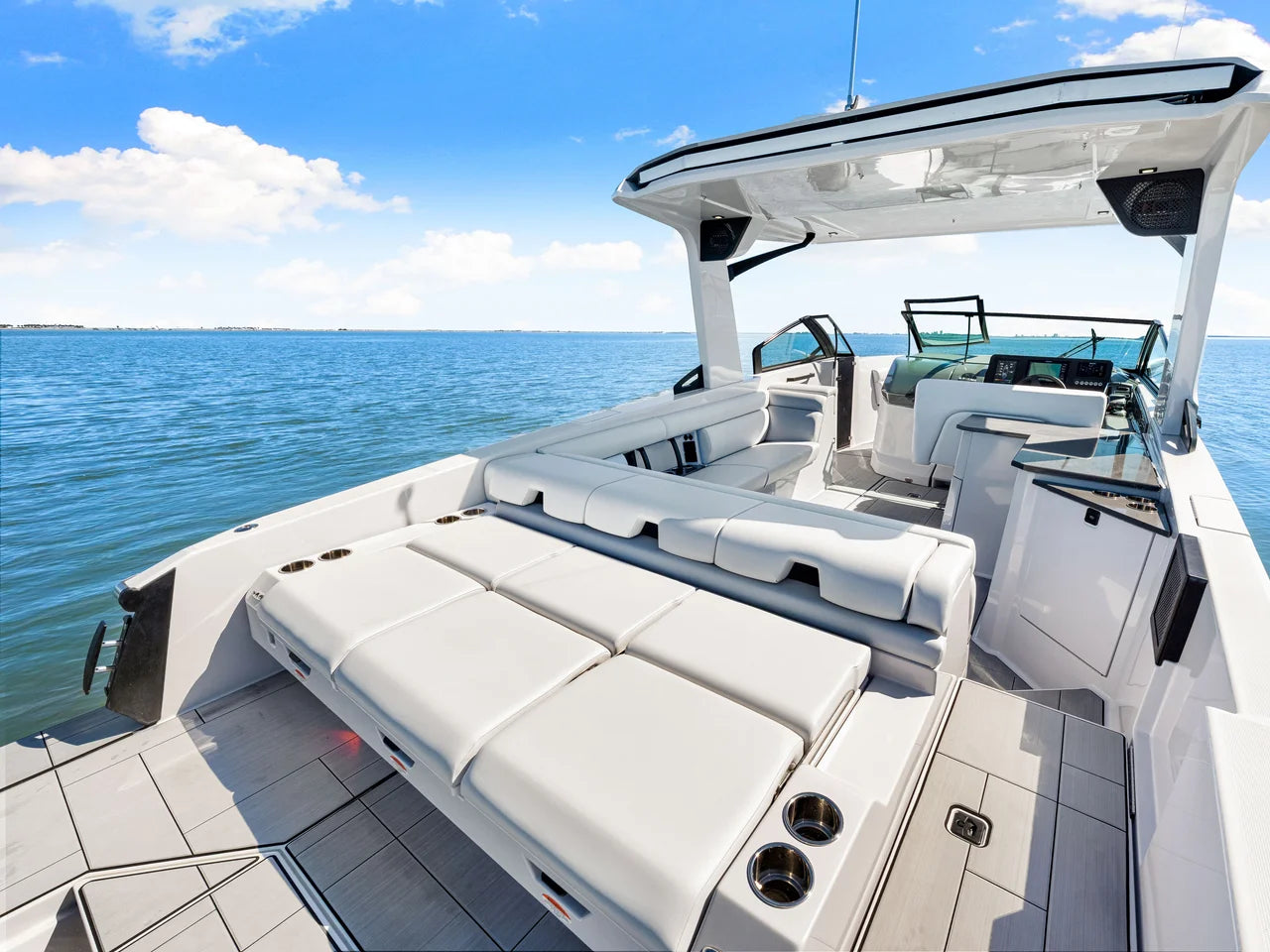 2024 Aviara AV32 Outboard 32.0 feet, Clearwater, Florida #37