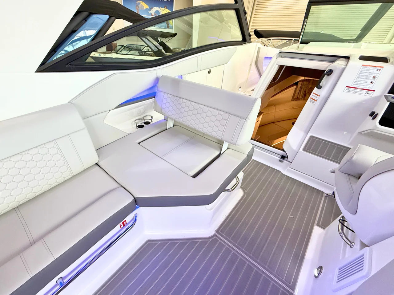 2026 Sea Ray Sundancer 320 32.0 feet, Clearwater, Florida #22