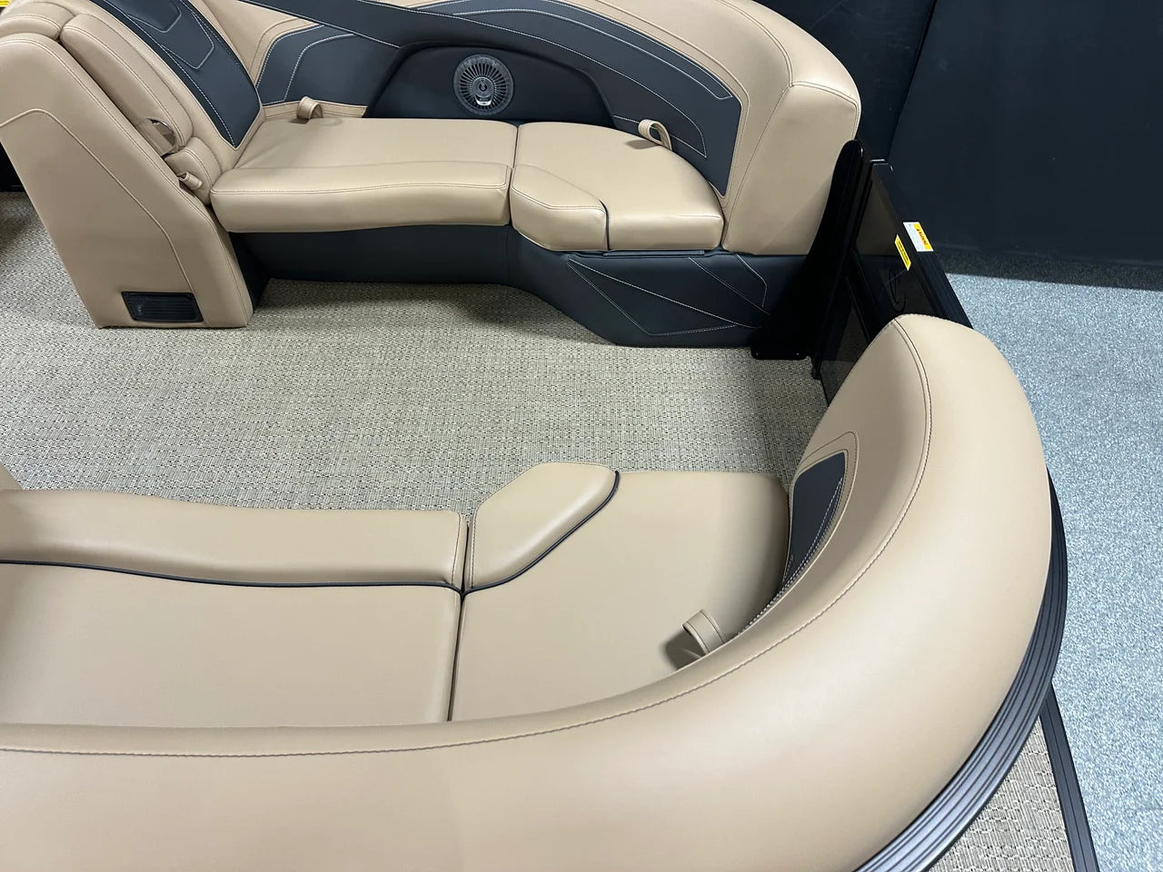 2026 Barletta Cabrio 24 UE 24.0 feet, Clearwater, Florida #10