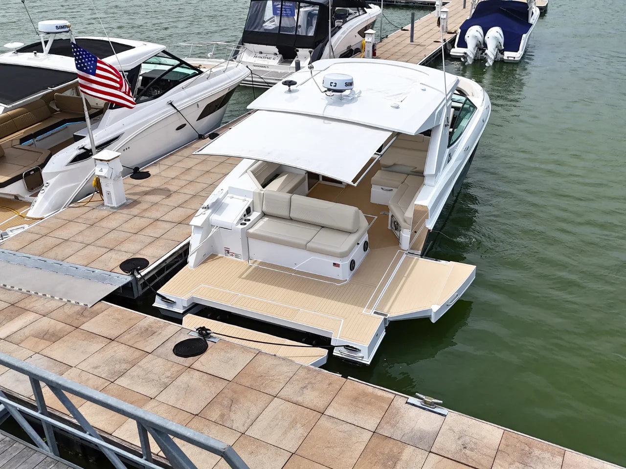 2026 Cruisers Yachts 38 GLS 38.0 feet, Clearwater, Florida #6
