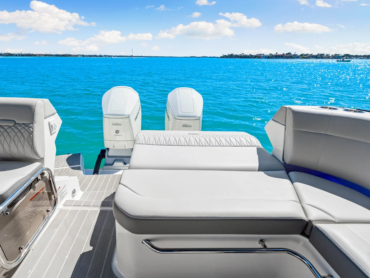 2026 Sea Ray Sundancer 370 Outboard 37.0 feet, Clearwater, Florida #61