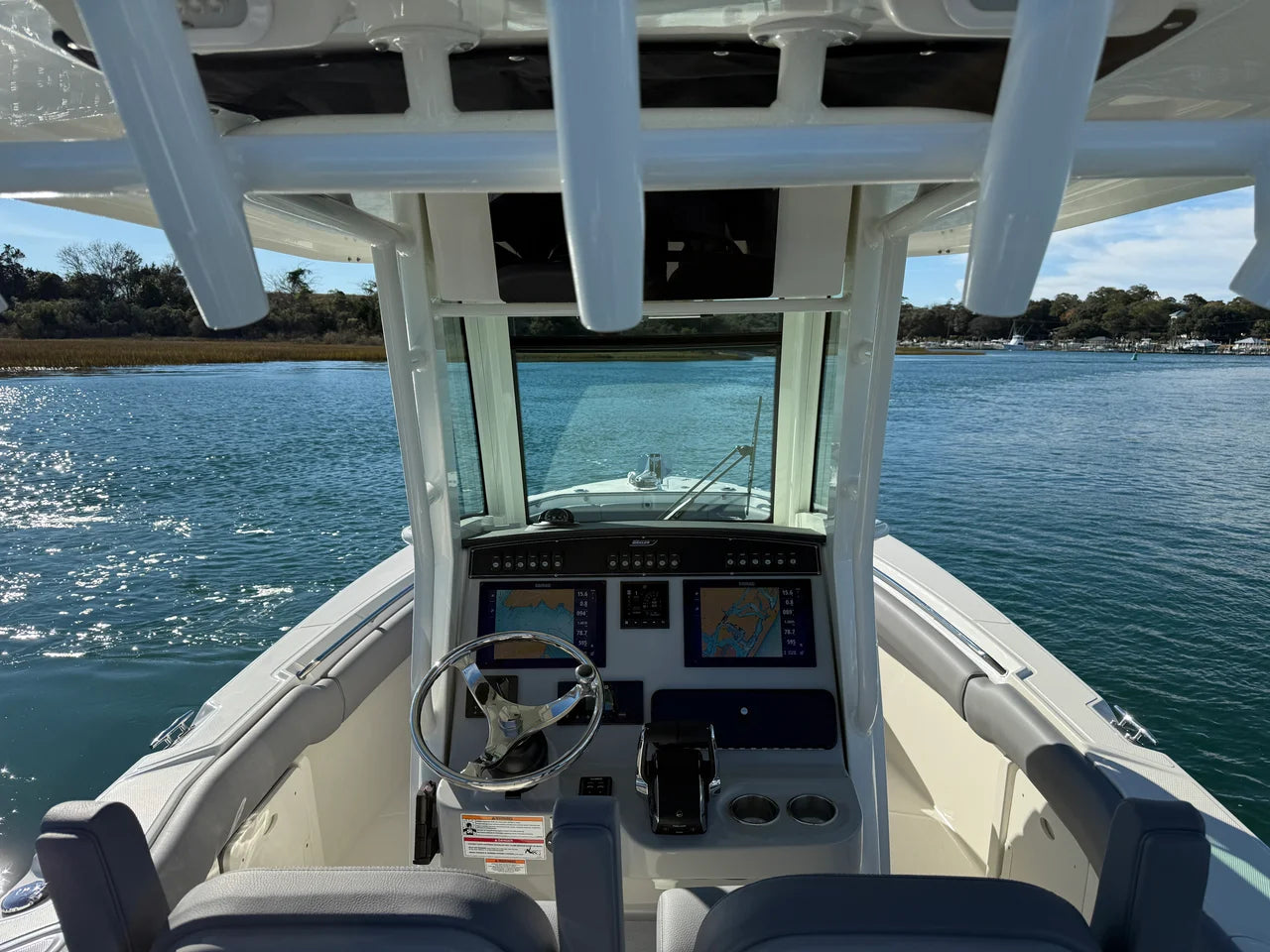 2026 Boston Whaler 250 Outrage 25.0 feet, Clearwater, Florida #12