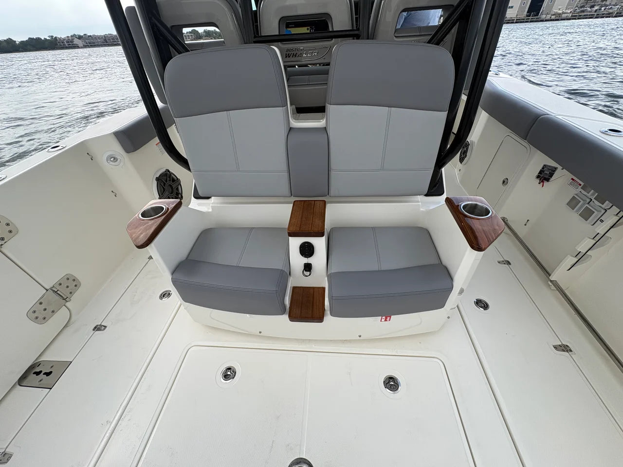 2026 Boston Whaler 360 Outrage 36.0 feet, Clearwater, Florida #35