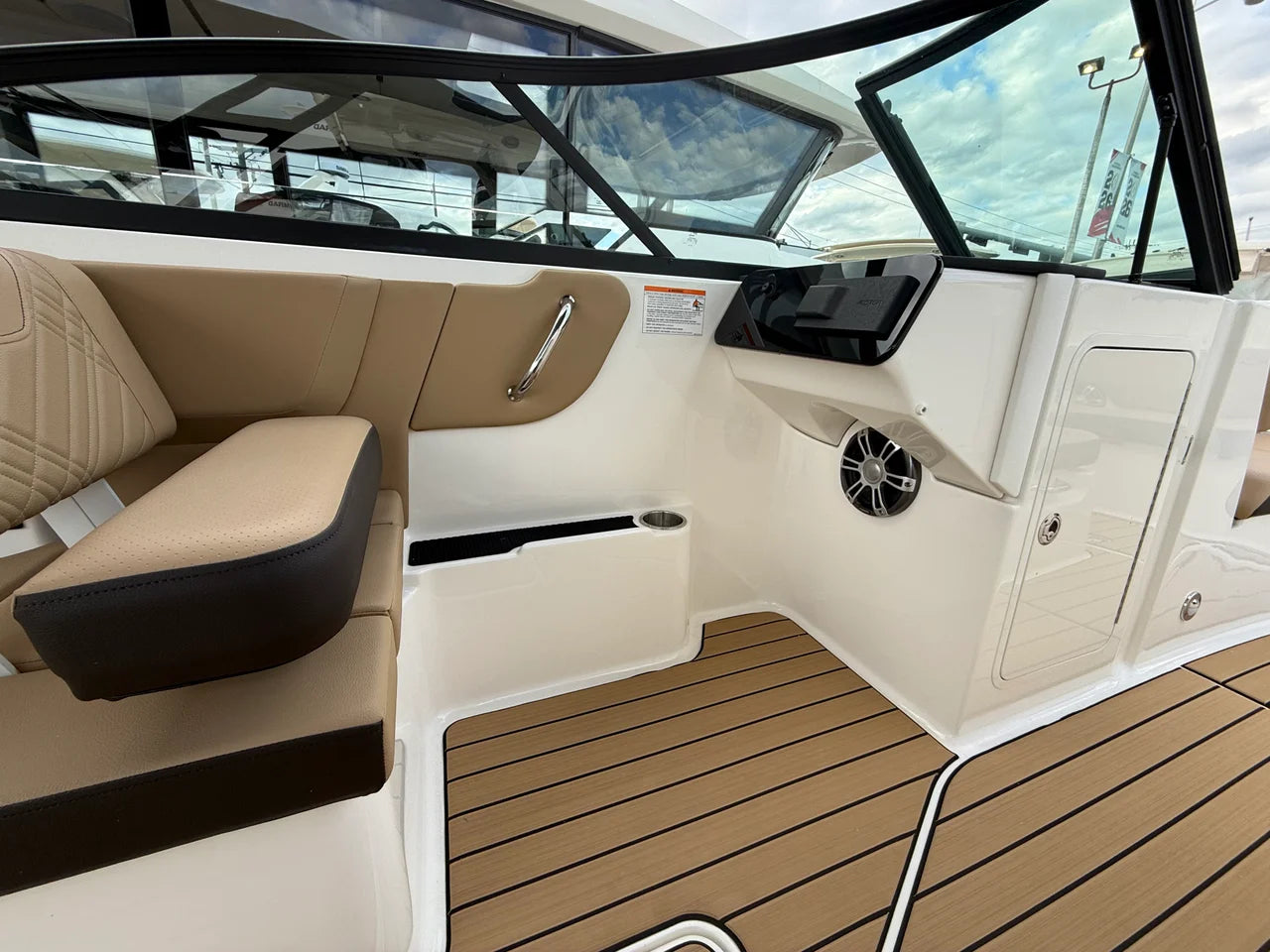 2026 Sea Ray SDX 270 Outboard 27.0 feet, Clearwater, Florida #23