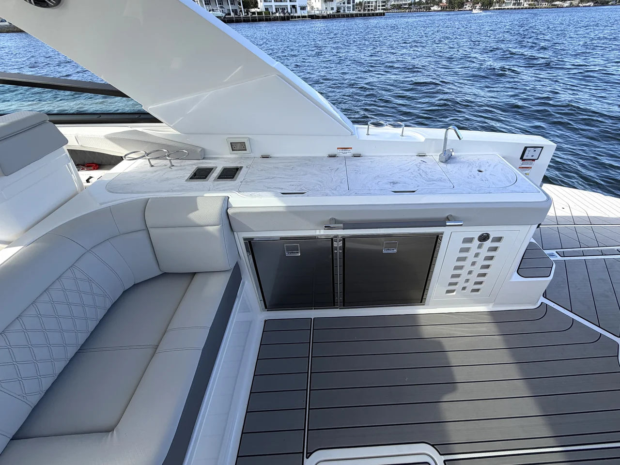 2026 Sea Ray SLX 400 Outboard 40.0 feet, Clearwater, Florida #19