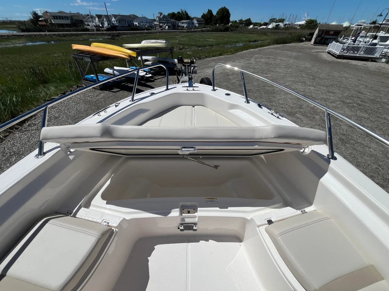 2026 Boston Whaler 250 Dauntless 25.0 feet, Clearwater, Florida #17