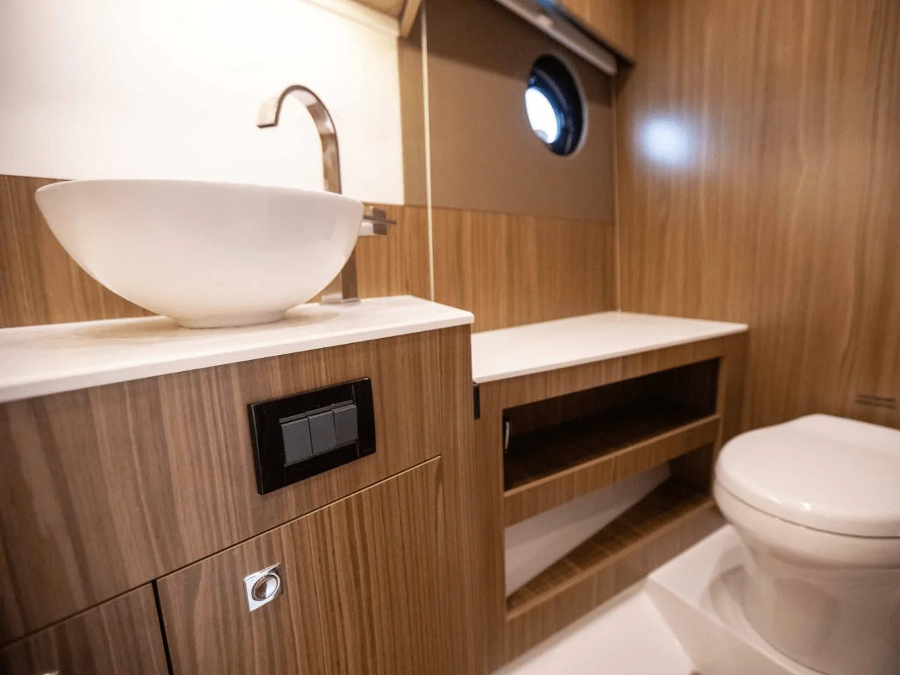 2025 Cruisers Yachts 46 Cantius 46.0 feet, Clearwater, Florida #95