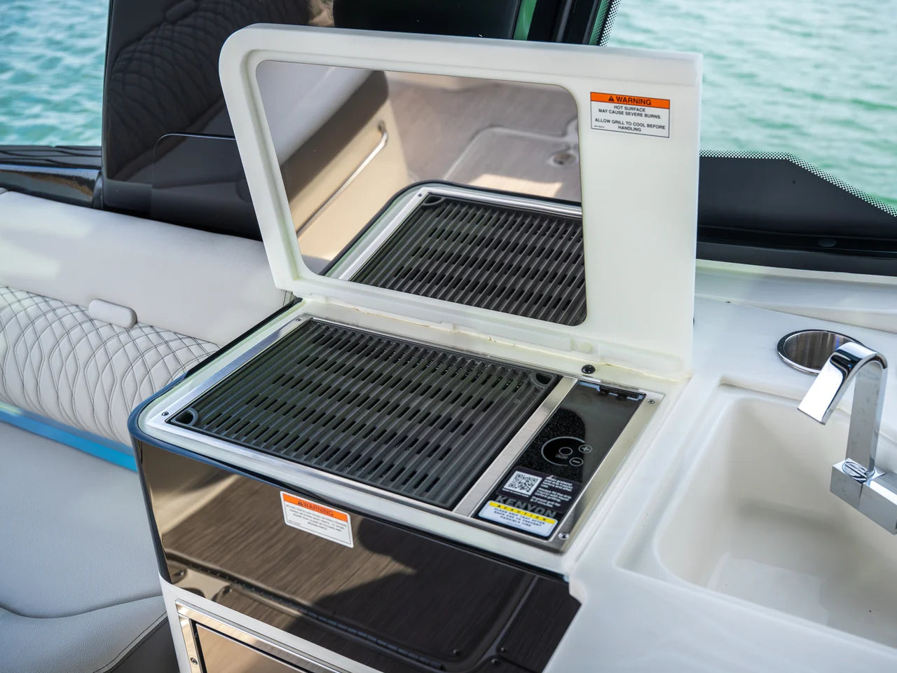 2026 Sea Ray Sundancer 370 Outboard 37.0 feet, Clearwater, Florida #16
