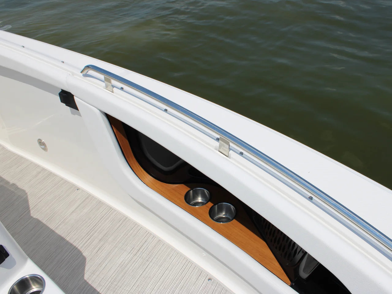 2026 Sea Ray Sundancer 370 Outboard 37.0 feet, Clearwater, Florida #99
