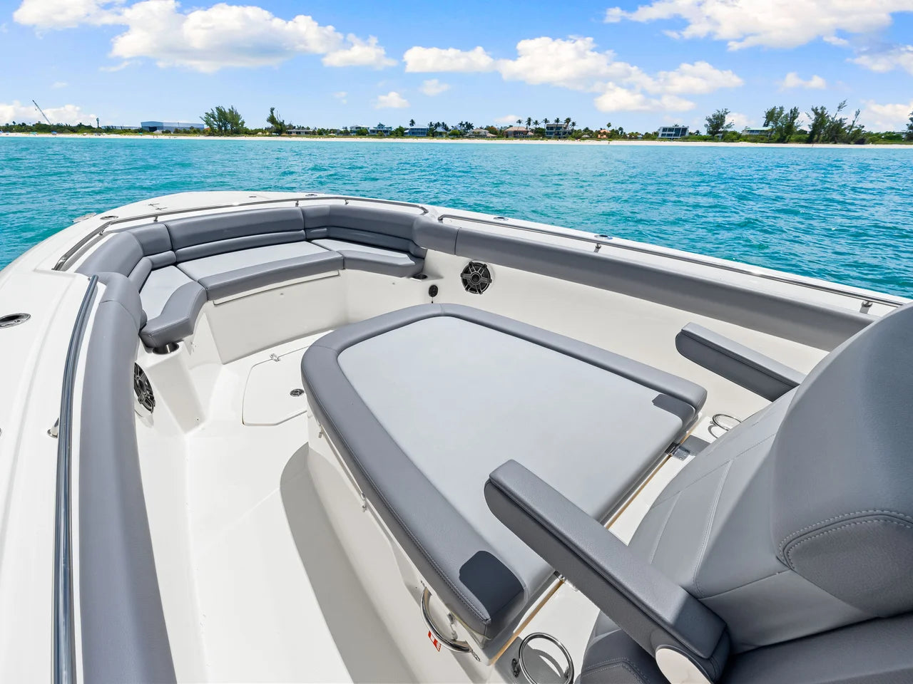 2026 Boston Whaler 330 Outrage 33.0 feet, Clearwater, Florida #24
