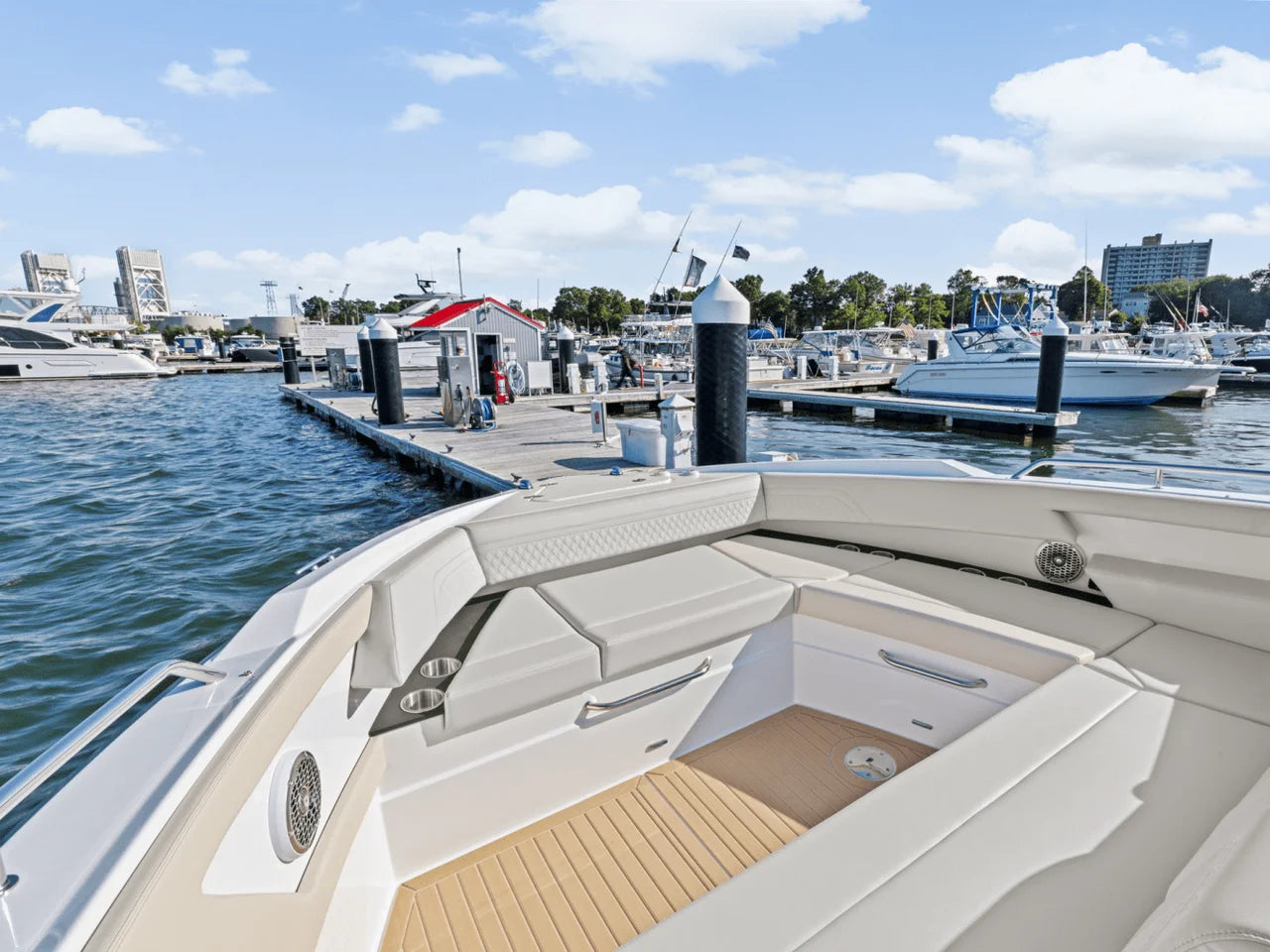 2025 Cruisers Yachts 42 GLS Outboard 42.0 feet, Clearwater, Florida #30