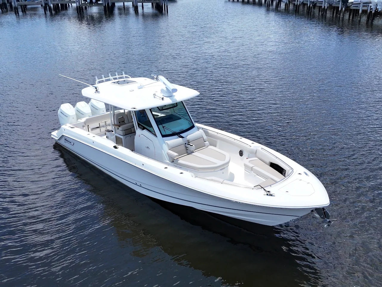 2026 Boston Whaler 360 Outrage 36.0 feet, Clearwater, Florida #3
