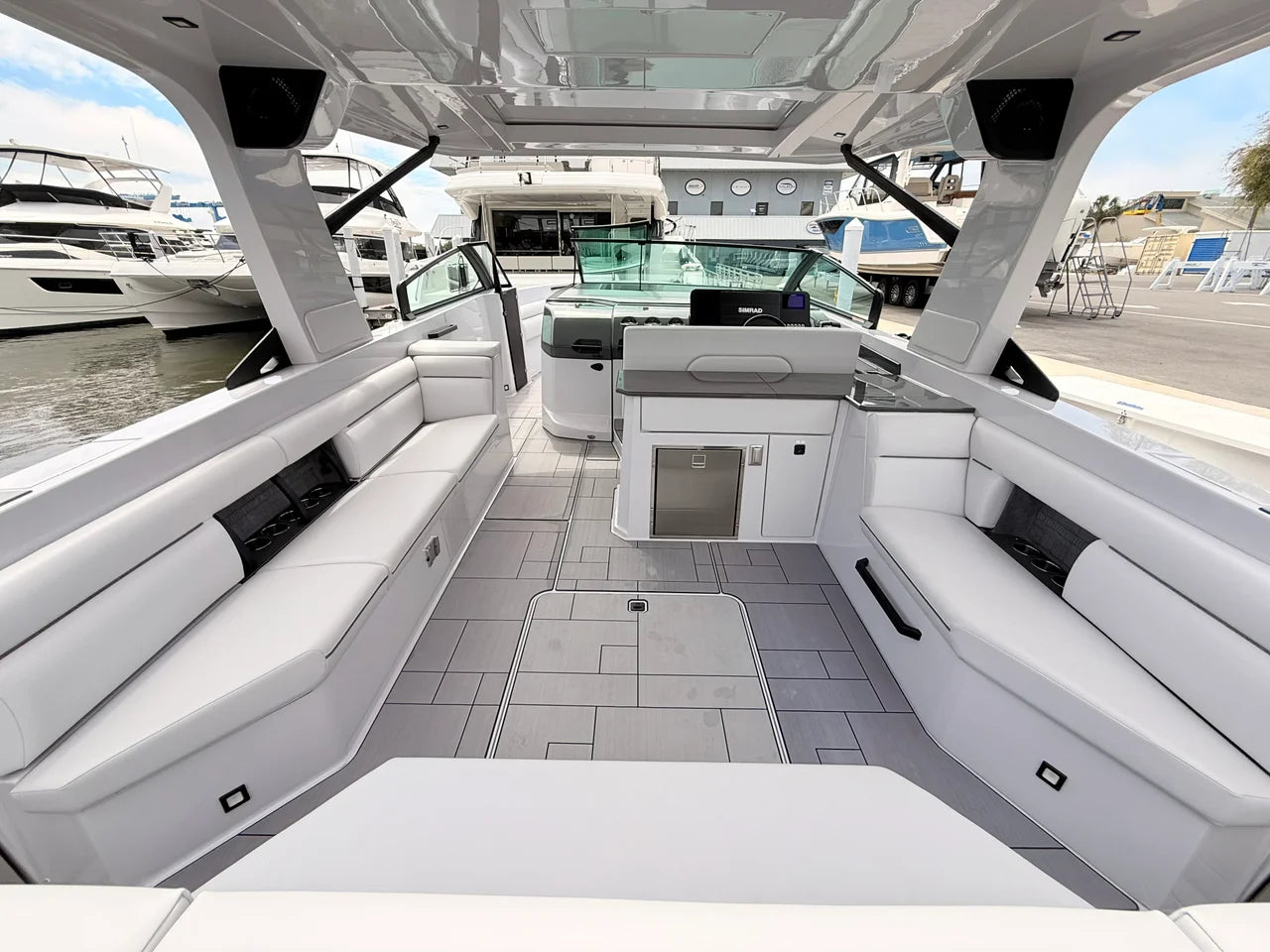 2025 Aviara AV40 Outboard 40.0 feet, Clearwater, Florida #28