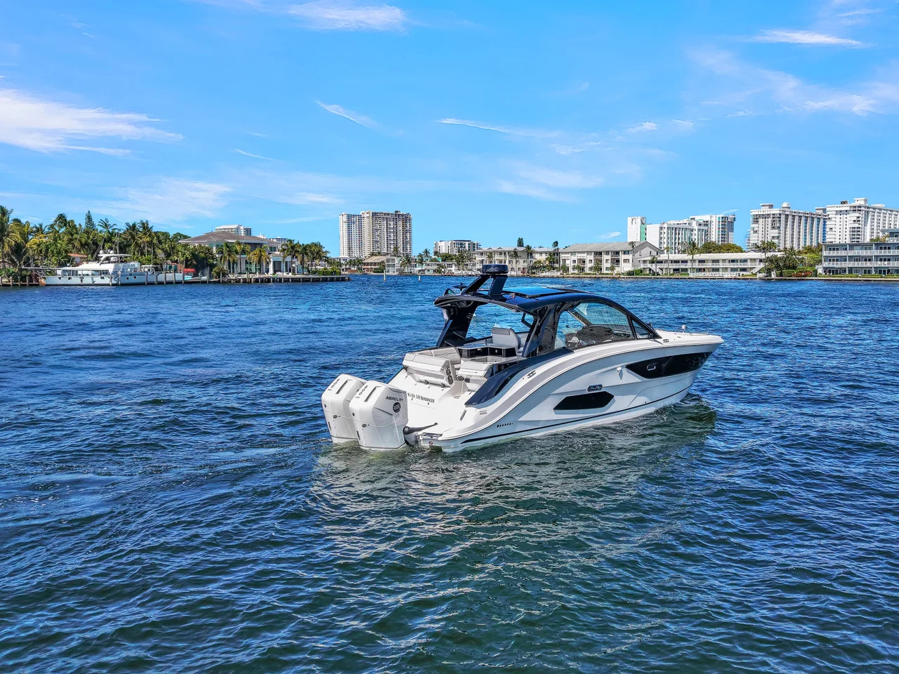 2026 Sea Ray Sundancer 370 Outboard 37.0 feet, Clearwater, Florida #4
