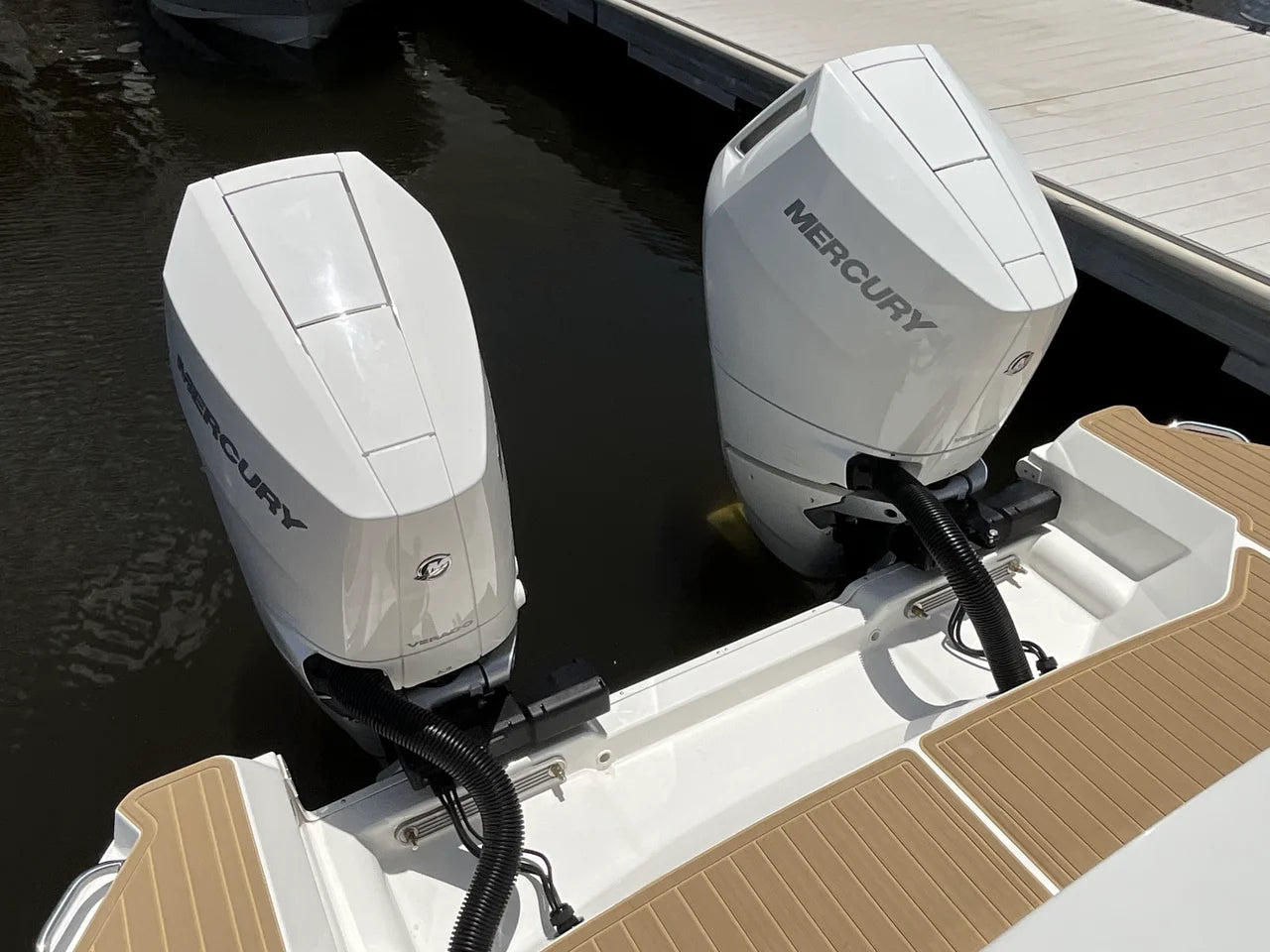 2026 Sea Ray Sundancer 320 Outboard 32.0 feet, Clearwater, Florida #24