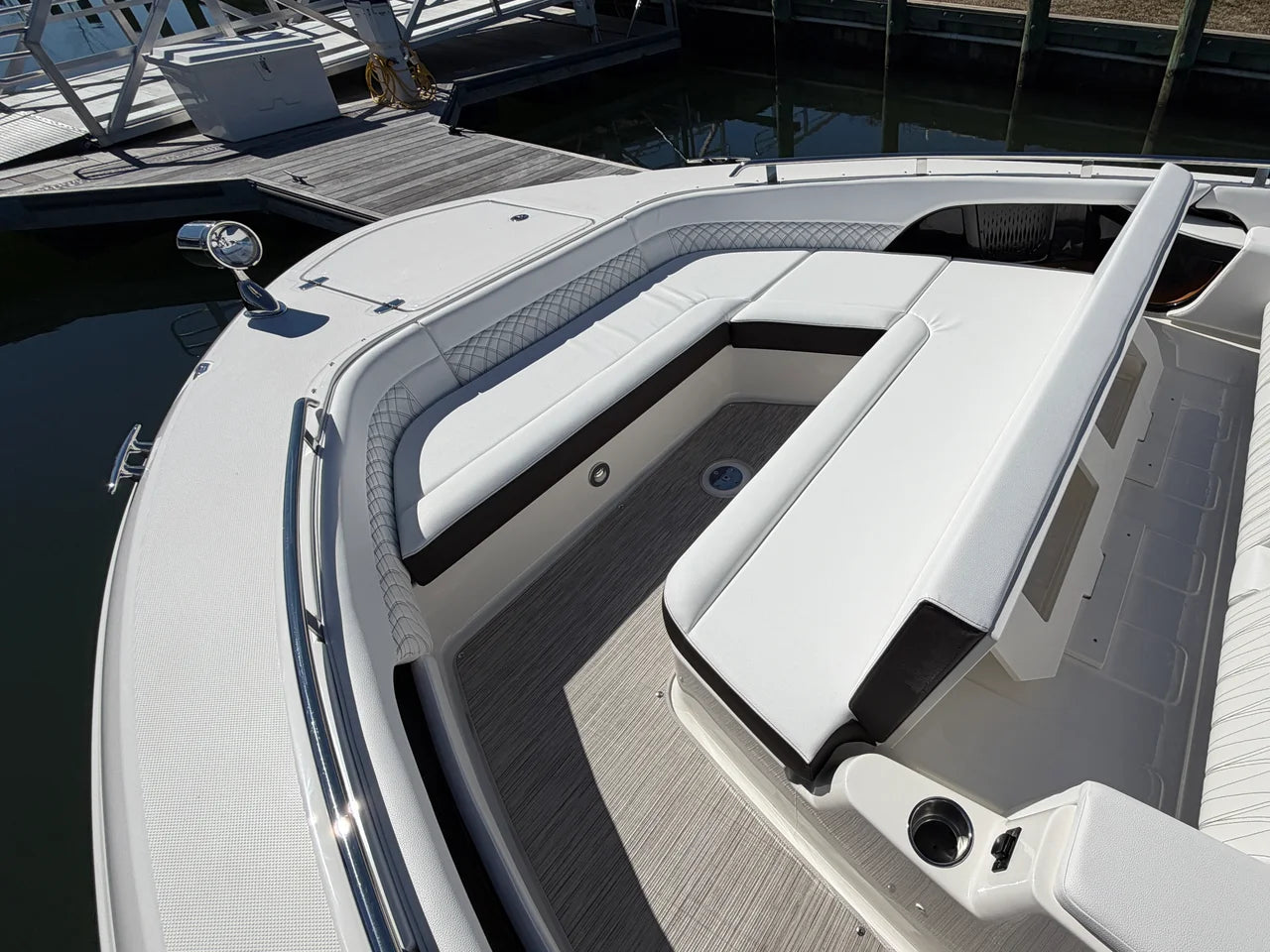 2026 Sea Ray Sundancer 370 Outboard 37.0 feet, Clearwater, Florida #28