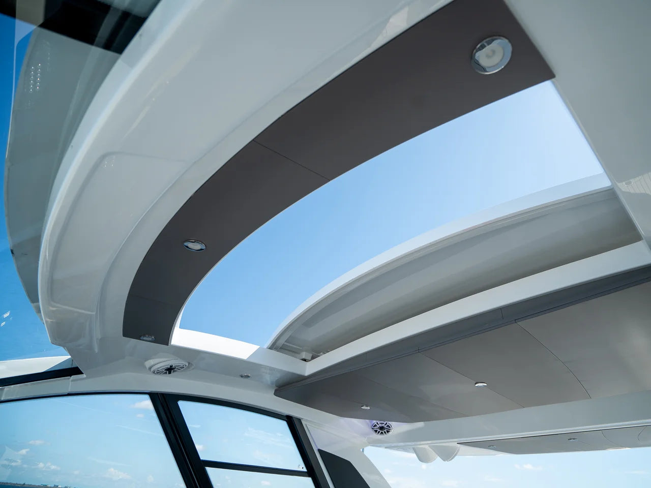 2026 Cruisers Yachts 50GLS OB 50.0 feet, Clearwater, Florida #17