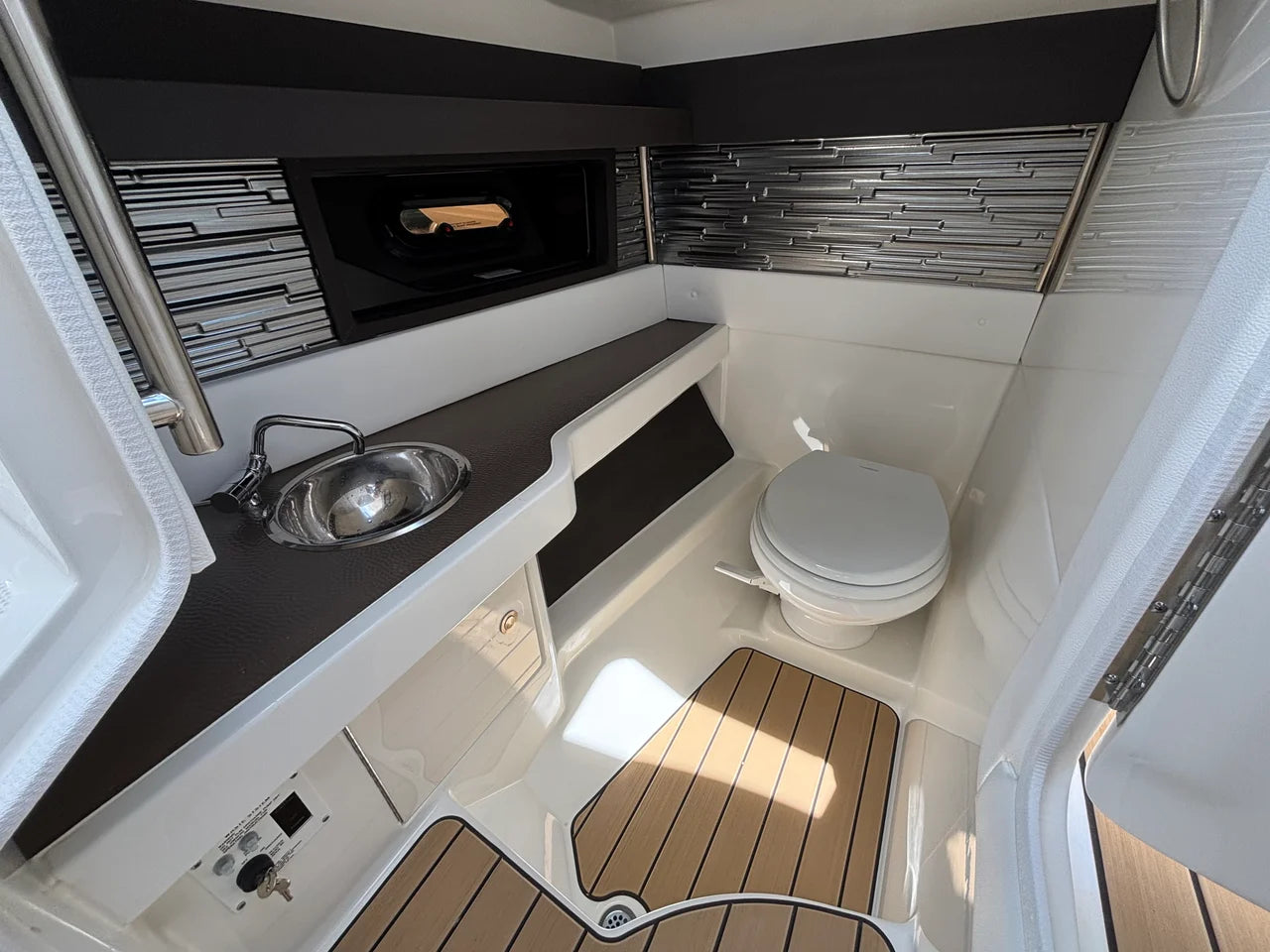 2026 Sea Ray SLX 310 Outboard 31.0 feet, Clearwater, Florida #33