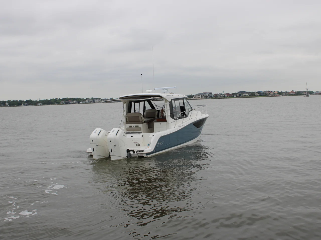 2025 Boston Whaler 365 Conquest 36.0 feet, Clearwater, Florida #9