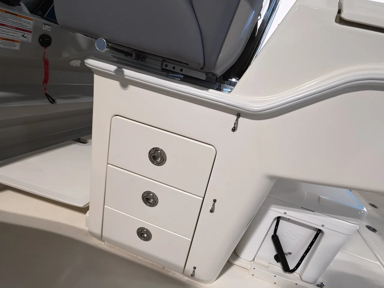 2026 Boston Whaler 330 Outrage 33.0 feet, Clearwater, Florida #17