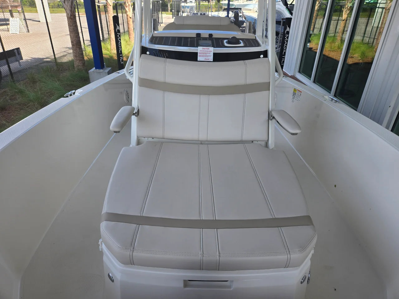 2026 Boston Whaler 220 Dauntless 22.0 feet, Clearwater, Florida #11